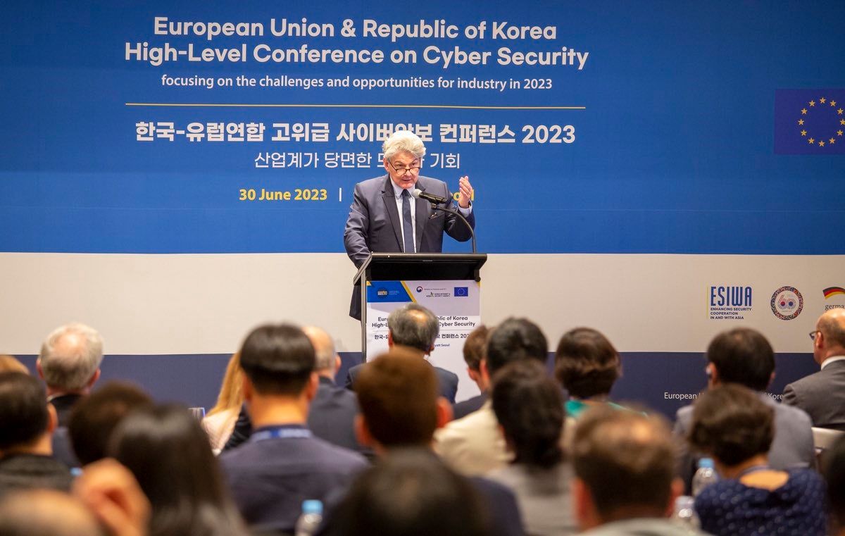 EU Commissioner 1 - [Weekend Briefing] EU, South Korea join forces in cybersecurity